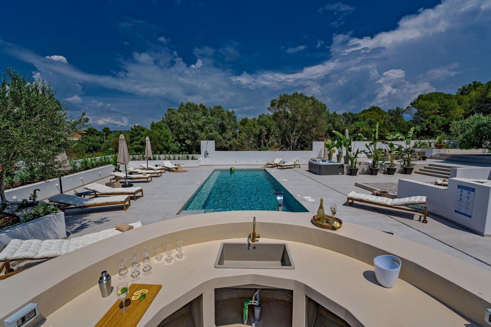 Luxury Villa Del Sogno With Pool, Jacuzzi, Parking Округ-Горній Екстер'єр фото